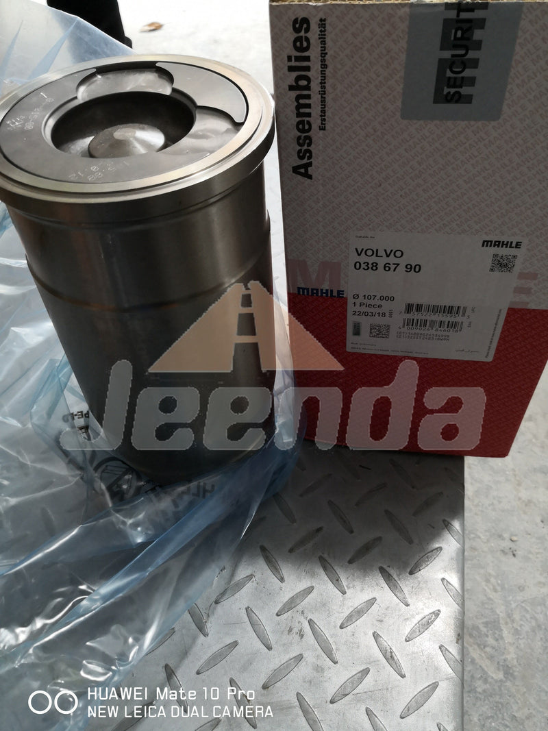 Free Shipping Cylinder Liner Piston Assembly 038 67 90  for VOLVO TAD740GE
