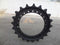 Free Shipping Sprocket 2404N262 09-11-0006 2404N262X 2404N414 R1615000M01 SI881 for Kobelco SK200-3/SK200-5 New Holland EH215