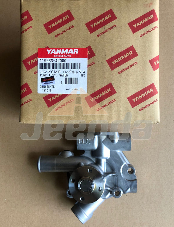 Free Shipping Original Water Pump 119260-42000 119260-42001 119260-42003 119260-42002 for Yanmar 2TN65 2TN68 3TN66 3TNA68 3D68 in Stock